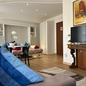  Apartamento Valverde And Italia
